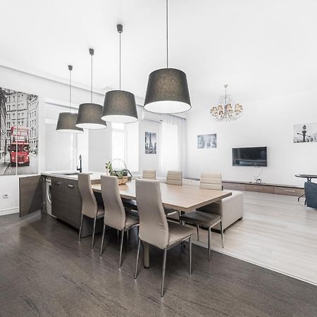 Vorontsov Lane Design Apartment โอเดสซา ภายนอก รูปภาพ